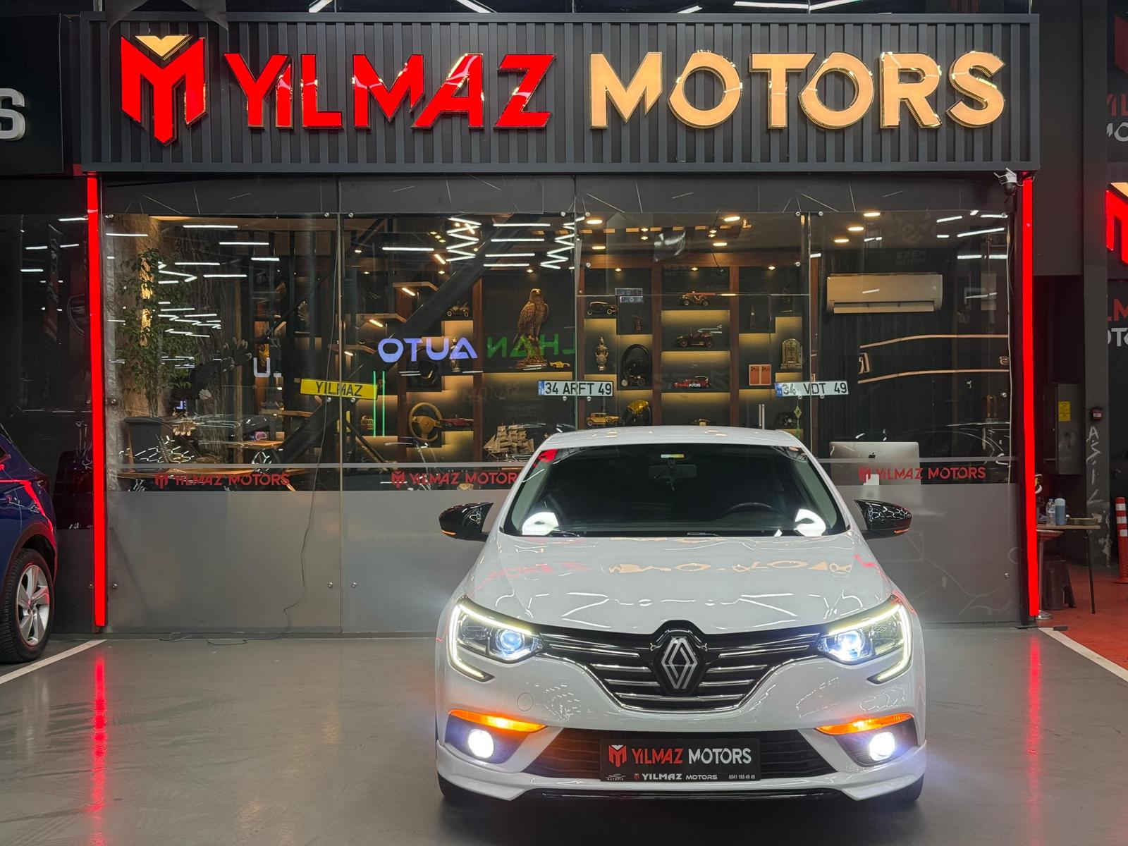 Yılmaz Motors'dan Renault Megane Sedan 1.5 DCI Touch EDC